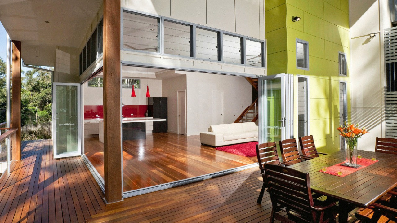 aluminium stacker doors1